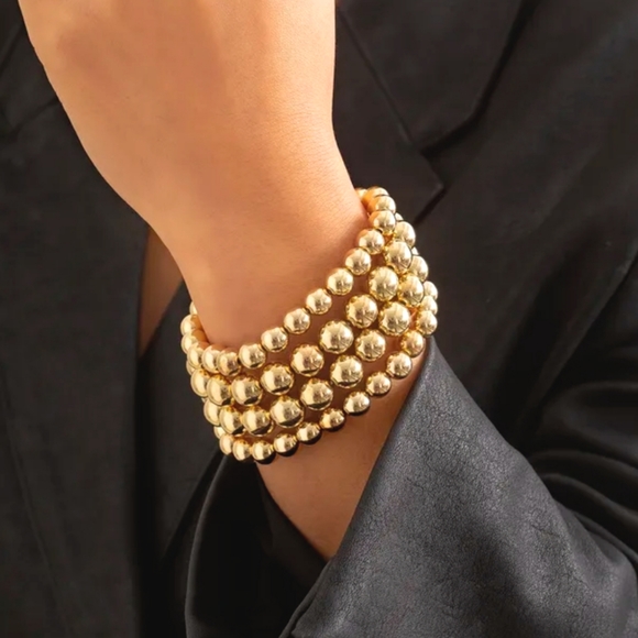 Gorgeous Gold 4 Strand Bracelet! - Picture 1 of 2